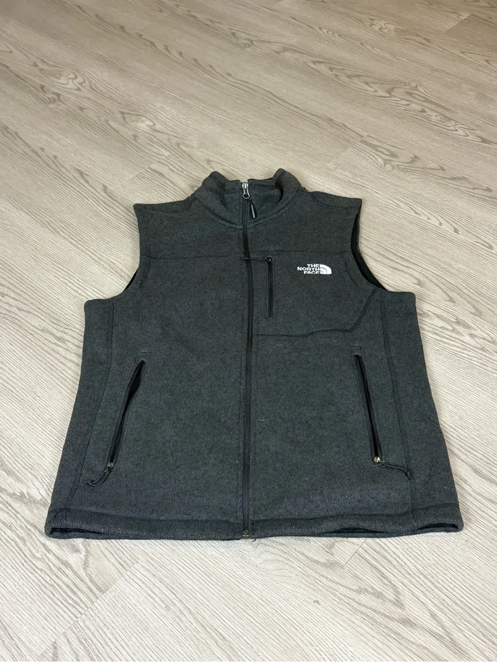 The North Face Men's Dark Gray Fleece Vest